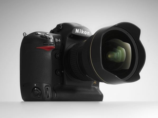 Nikon D4