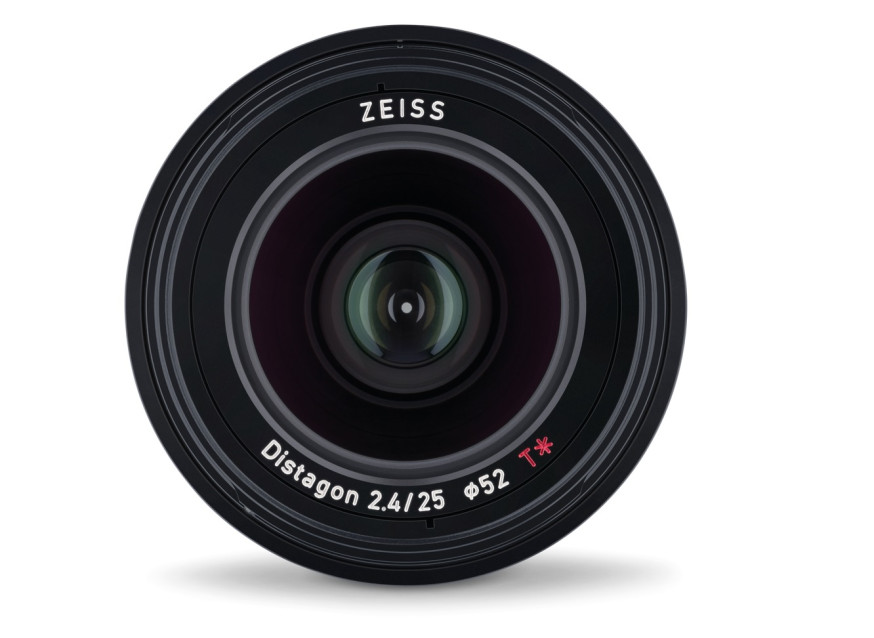 Zeiss Loxia 2.4 25 van boven