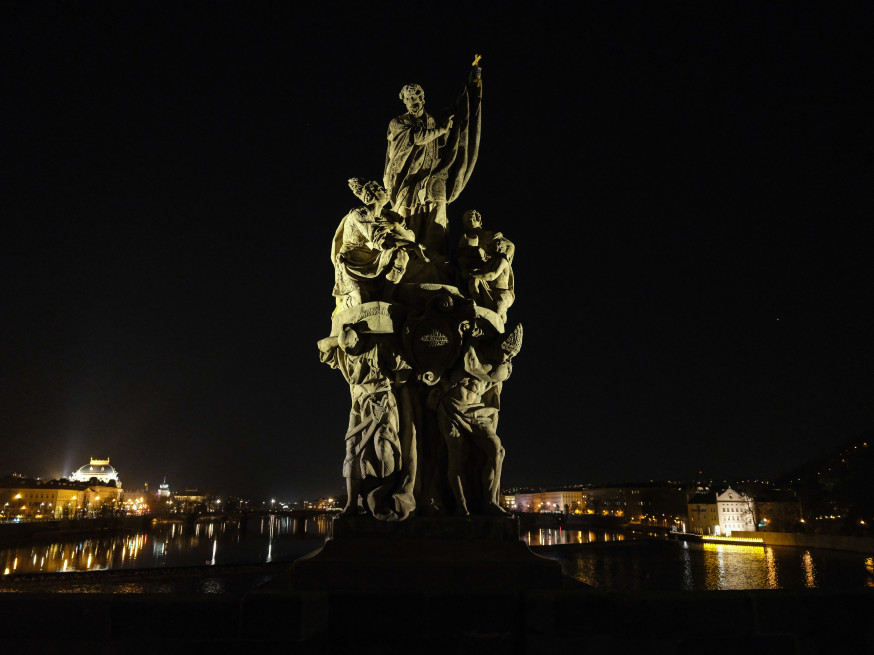 FUJIFILM GFX100RF 