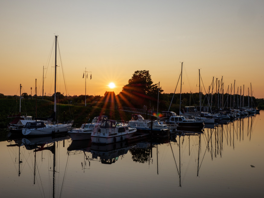 Panasonic Lumix S1R II