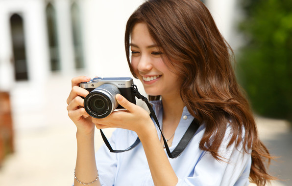 Fujifilm X-A10