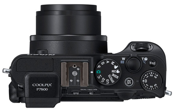 Nikon P7800 back