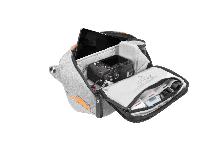 Peak Design Everyday Sling 5L