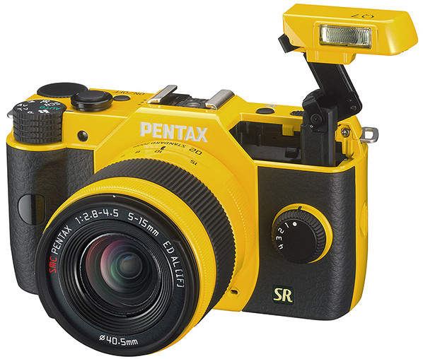 Pentax Q7 flitser