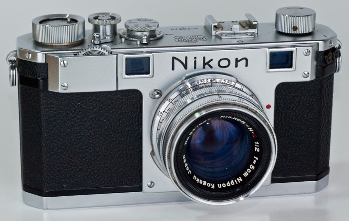 Retro Friday: Nikon meetzoekercamera's