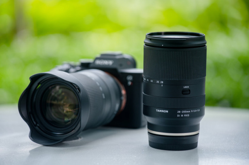 's werelds eerste full frame all-in-one zoom met f/2.8