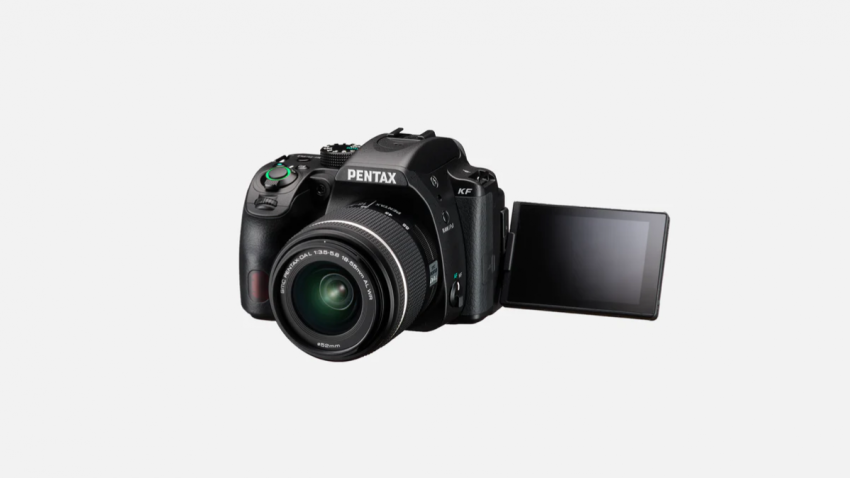 Introductie compacte, weerbestendige PENTAX KF spiegelreflexcamera