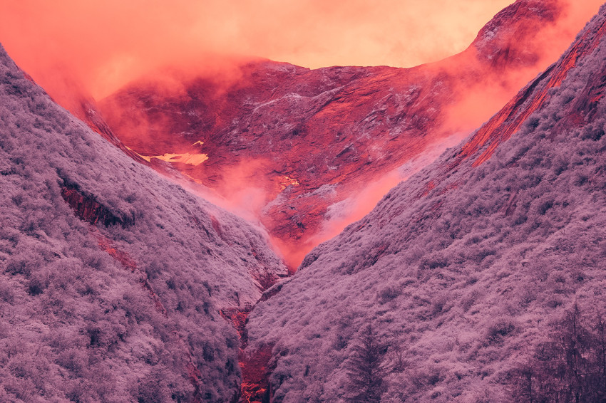 Alaska in infrarood - Bradley G Munkowitz