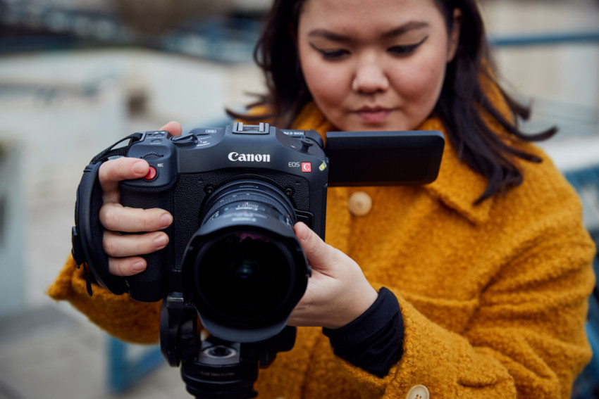 Schrijf je nu in voor de Canon Female Photojournalist Grant en de Canon Video Grant