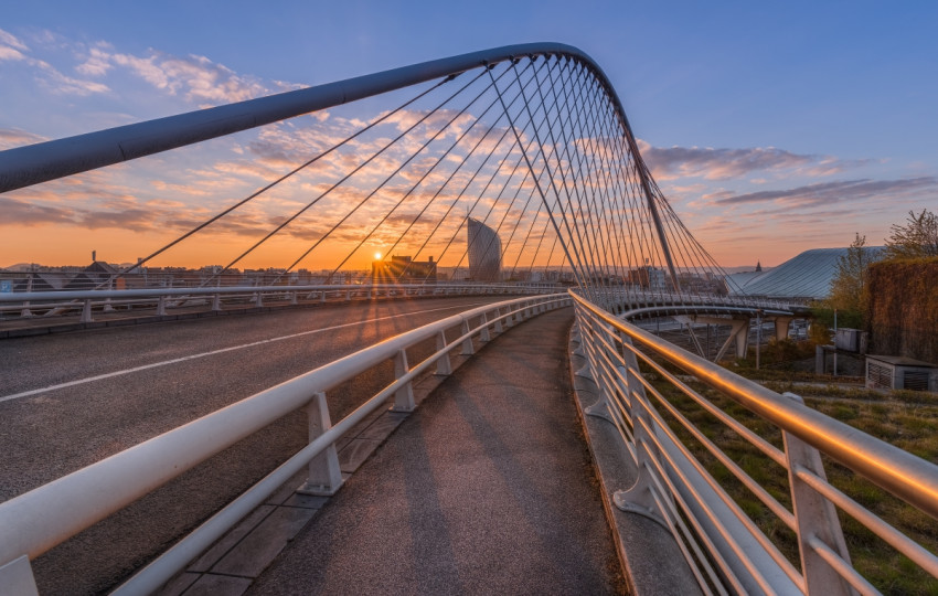 In de Spotlight: ‘De gekleurde brug’ van Marlou Nijpels