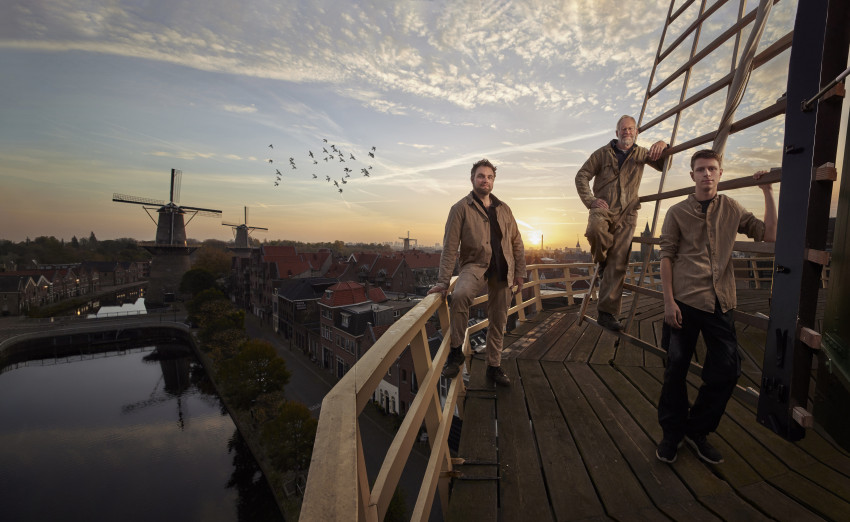 preview Ezra Böhm - deel 2: de reuzen van Schiedam
