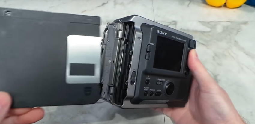 Geschiedenisles: de eerste digitale camera's