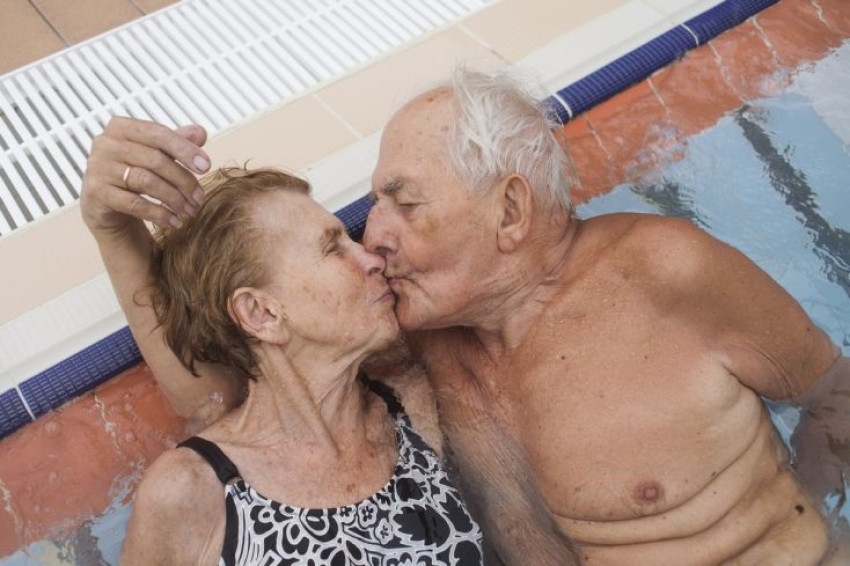 Fotoserie: 'Love Weakness' door Filip Miller