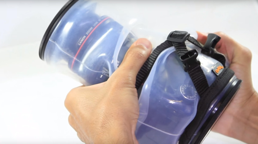 Onderwater fotograferen op budget met deze camerahoes