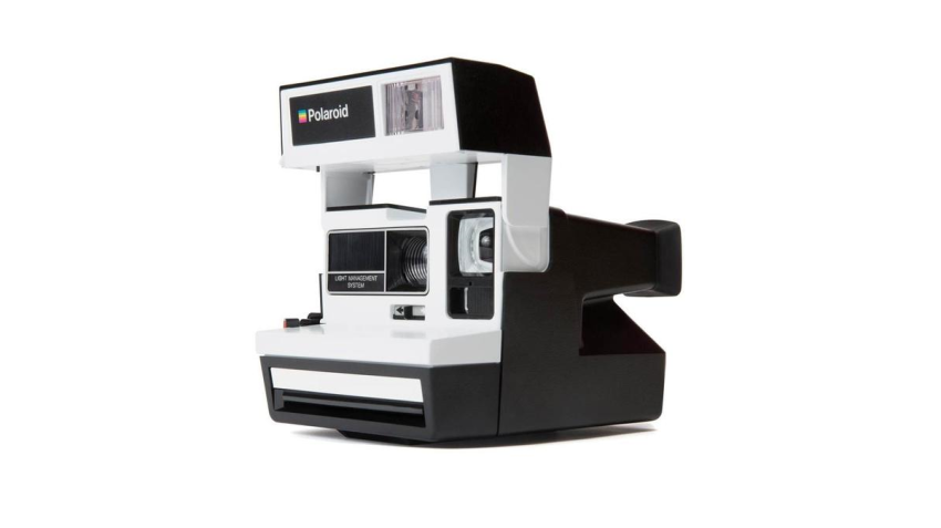 Impossible komt met special edition polaroid-camera's