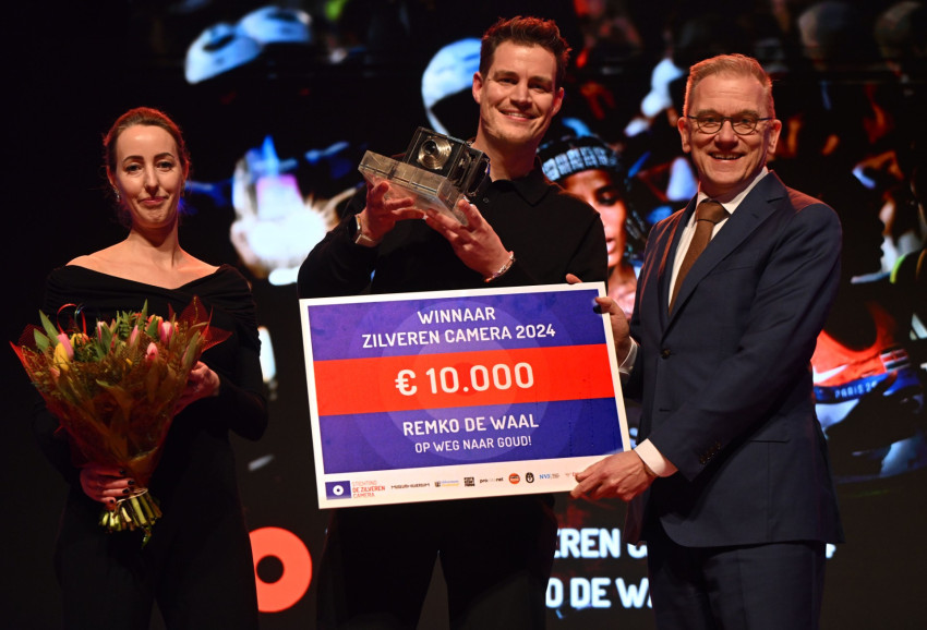 Remko de Waal wint Zilveren Camera met foto Sifan Hassan