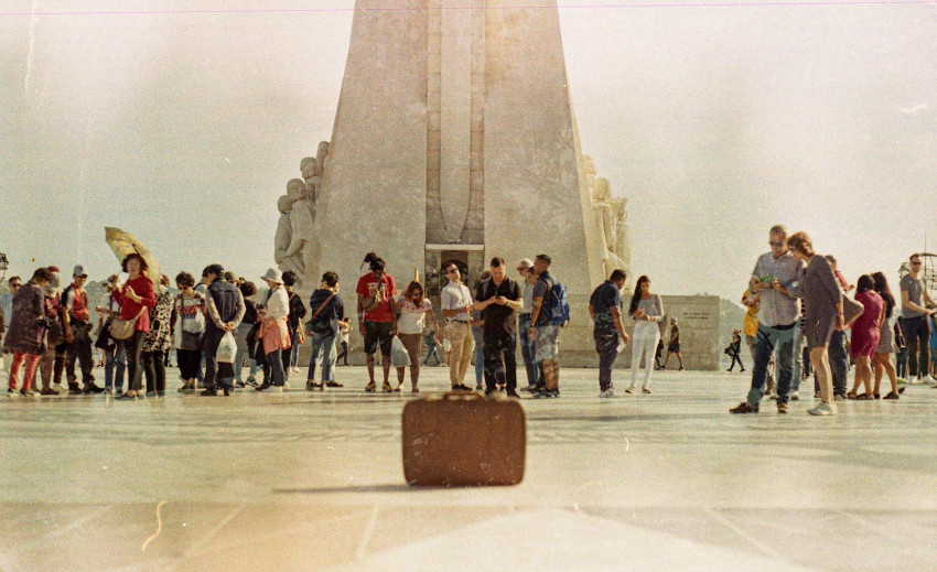 Fototentoonstelling onthult onvoltooide verleden